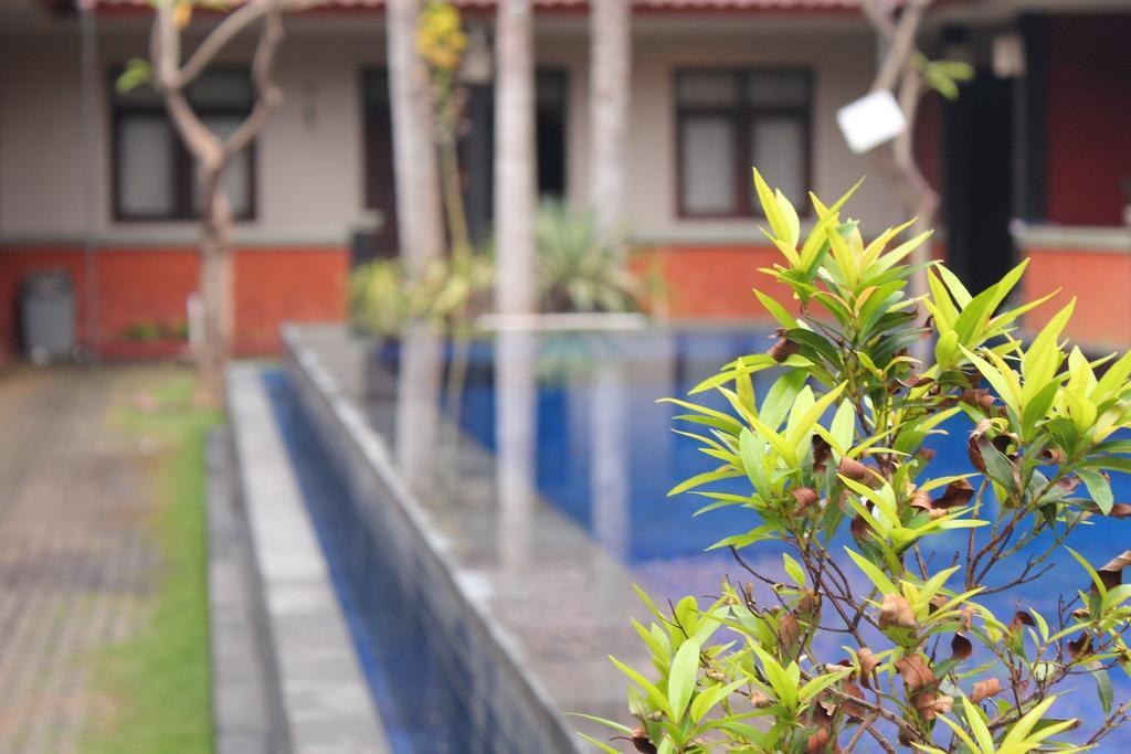 Puri Ganesh Hotel Legian Kültér fotó