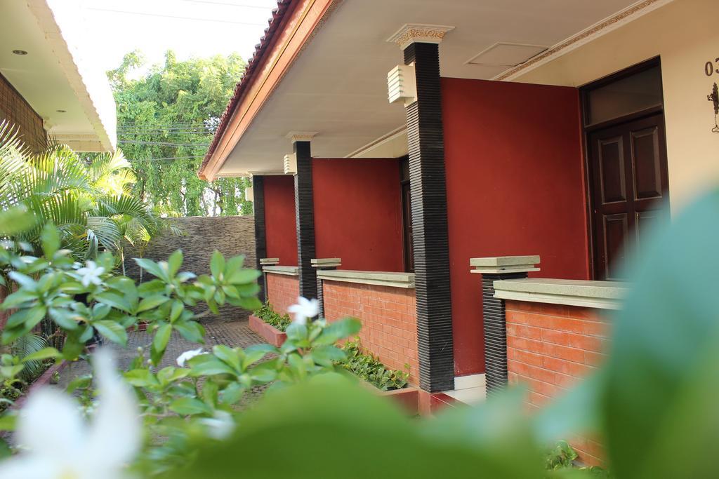 Puri Ganesh Hotel Legian Kültér fotó