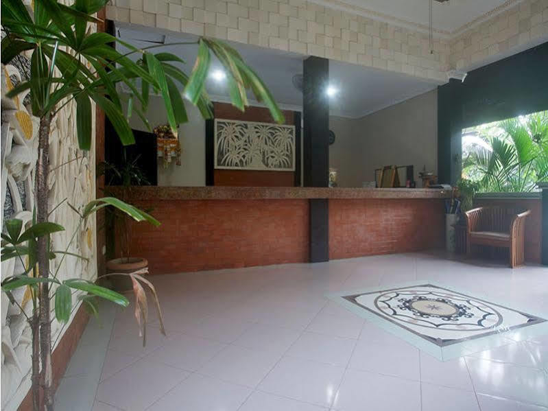 Puri Ganesh Hotel Legian Kültér fotó