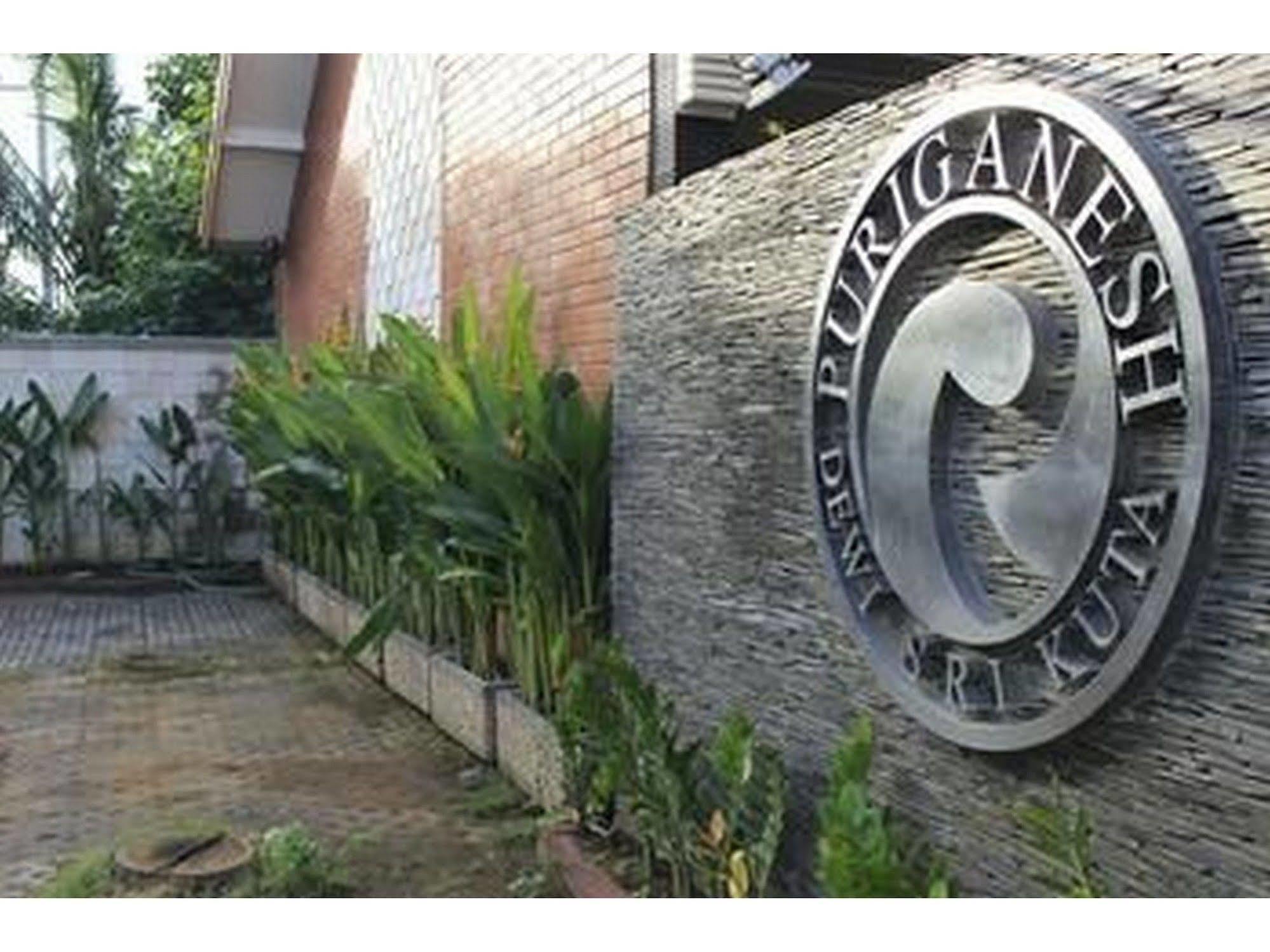 Puri Ganesh Hotel Legian Kültér fotó