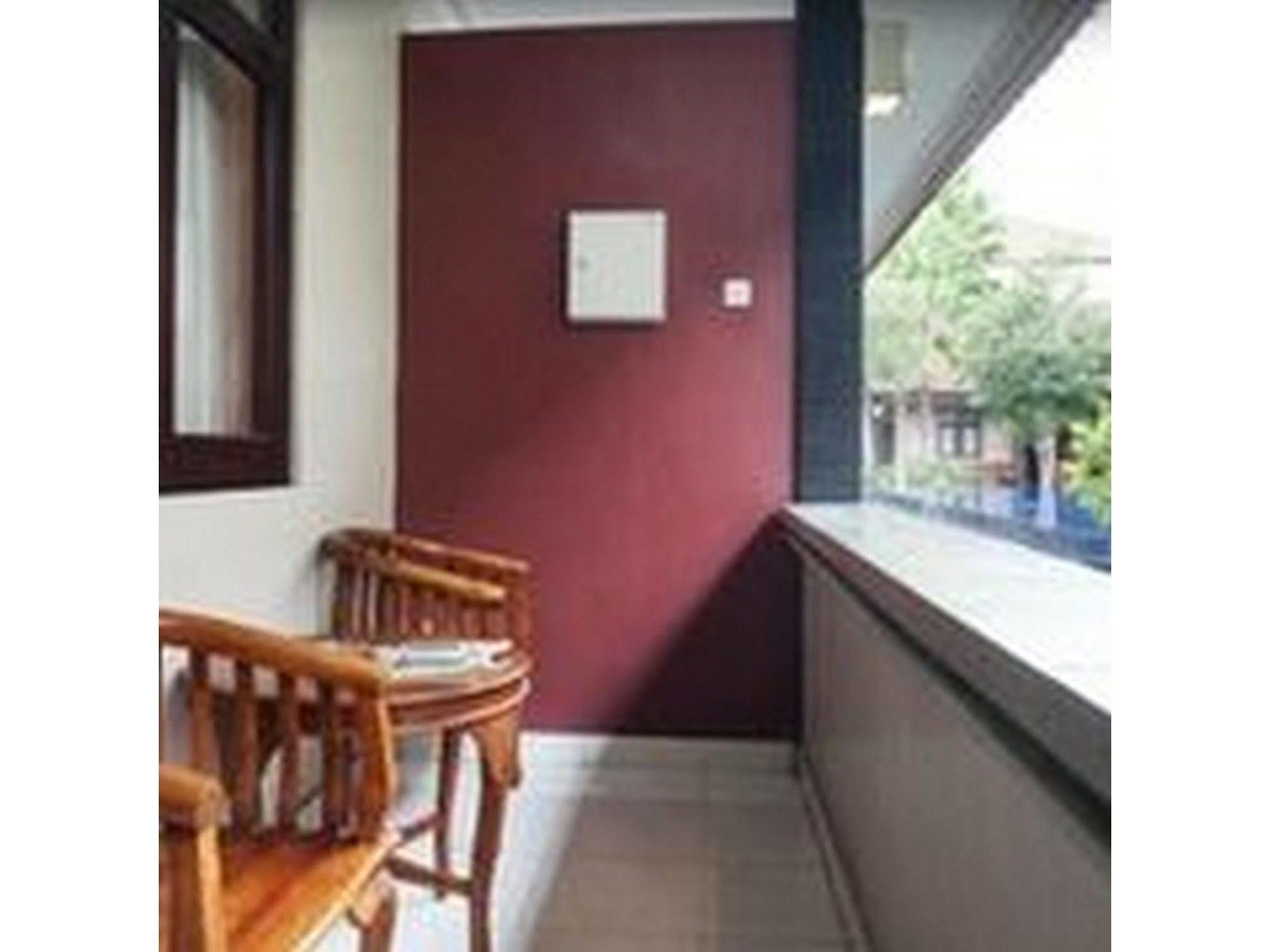 Puri Ganesh Hotel Legian Kültér fotó