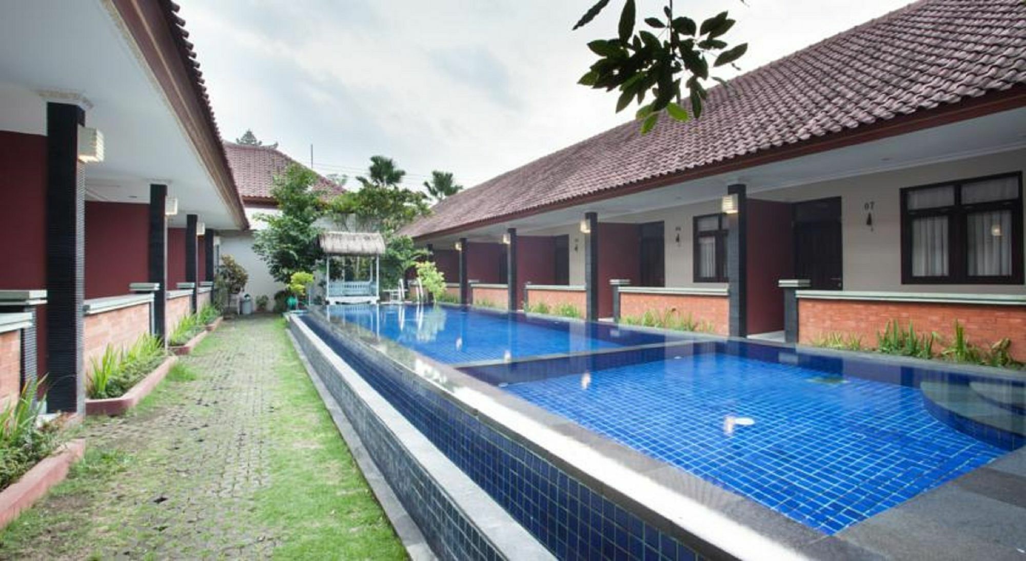 Puri Ganesh Hotel Legian Kültér fotó