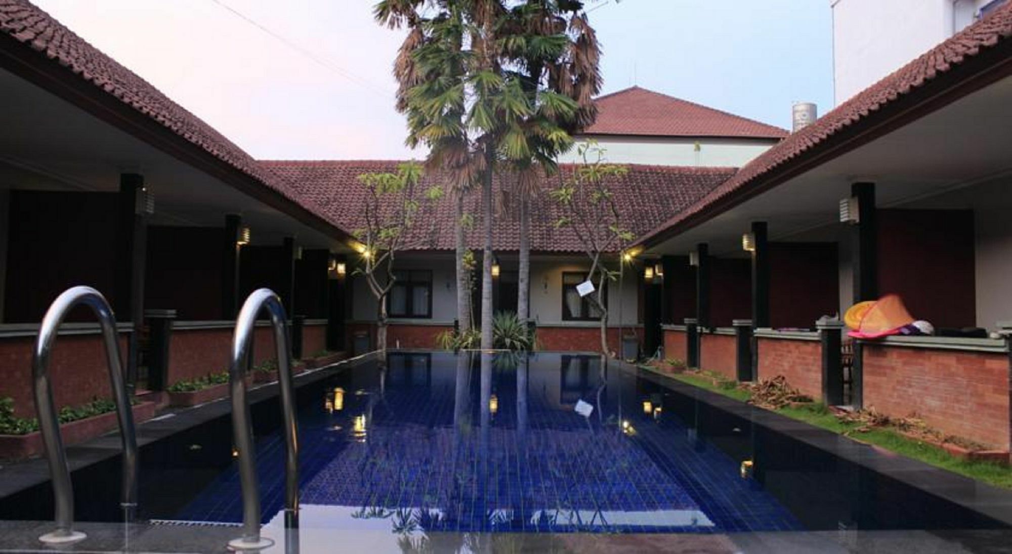 Puri Ganesh Hotel Legian Kültér fotó